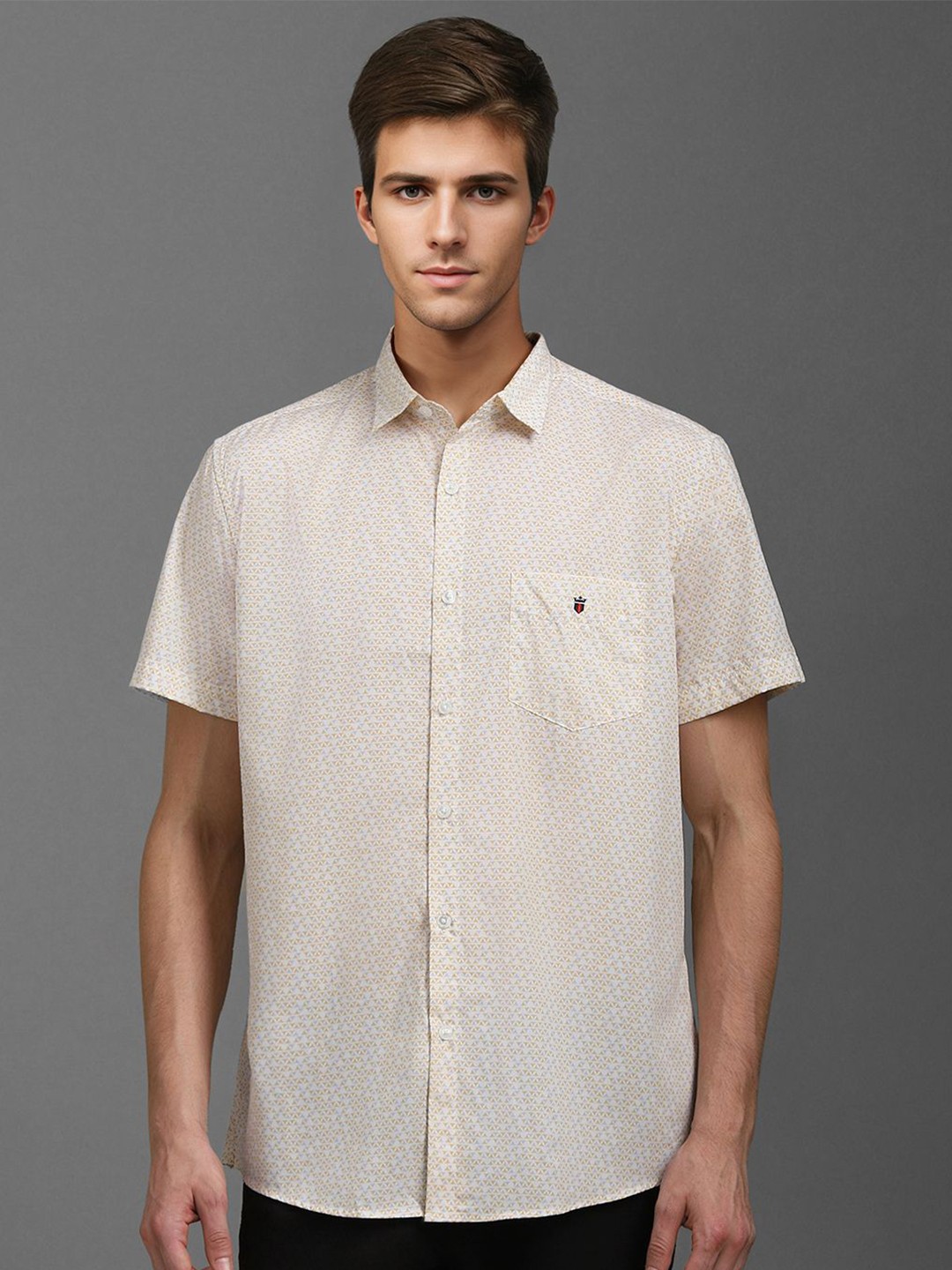 

Louis Philippe Sport Men Slim Fit Opaque Printed Casual Shirt, White