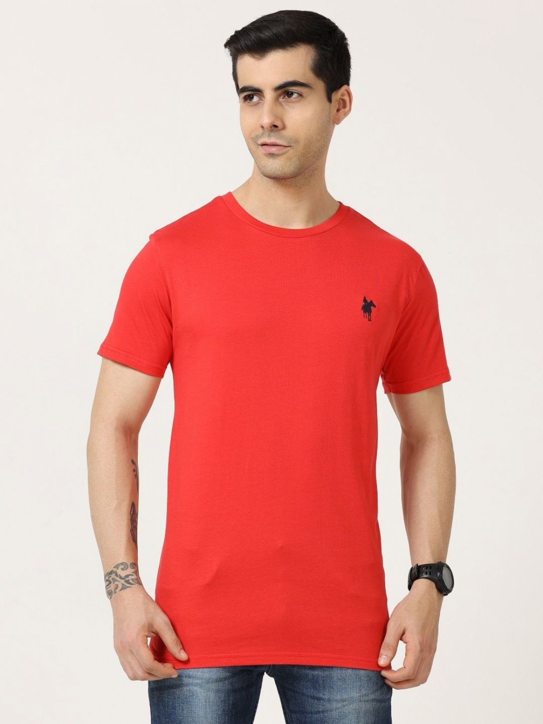 

Masculino Latino Men Solid Round Neck Cotton T-shirt, Red