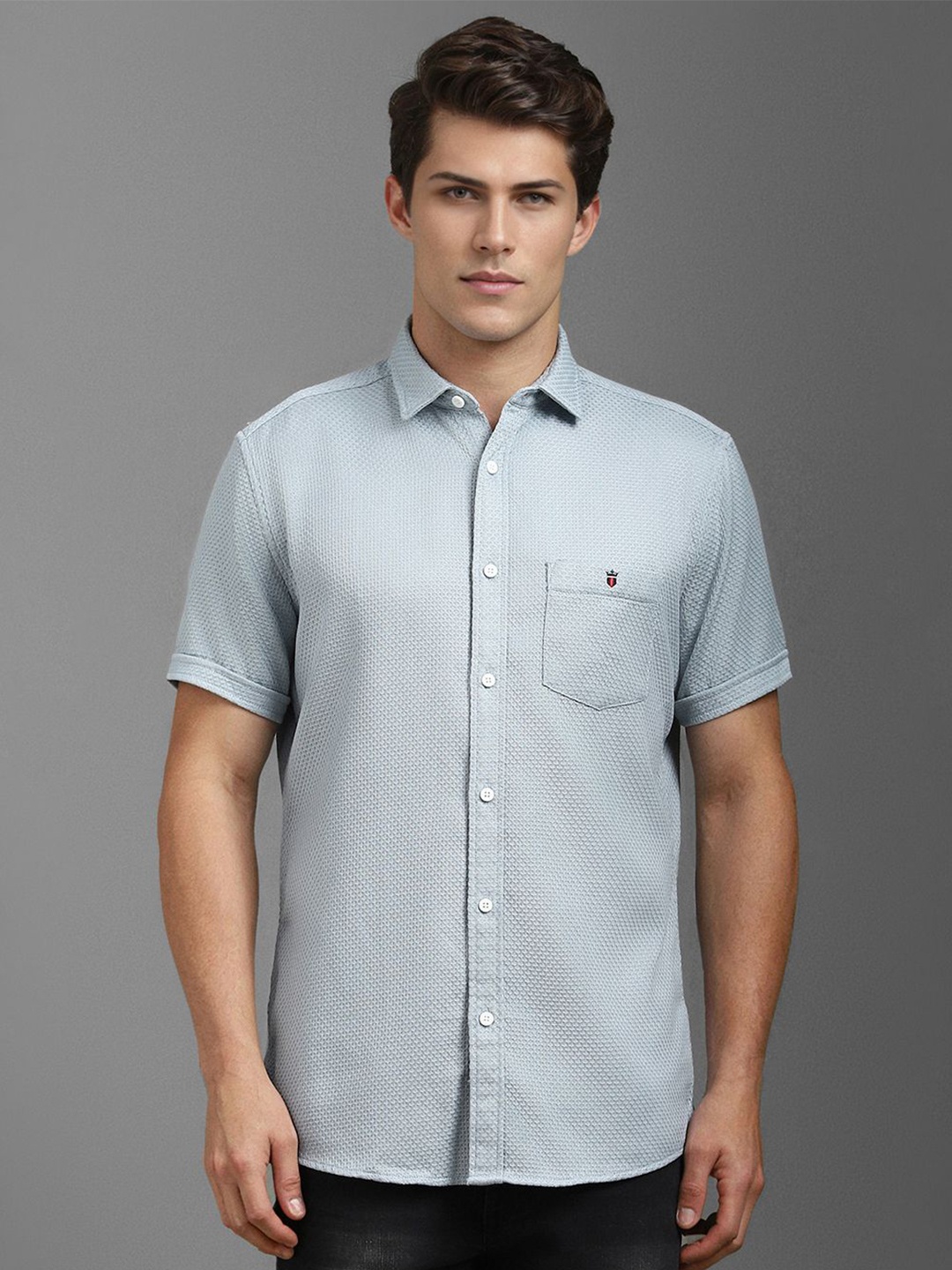 

Louis Philippe Jeans Men Spread Collar Solid Cotton Slim Fit Casual Shirt, Grey