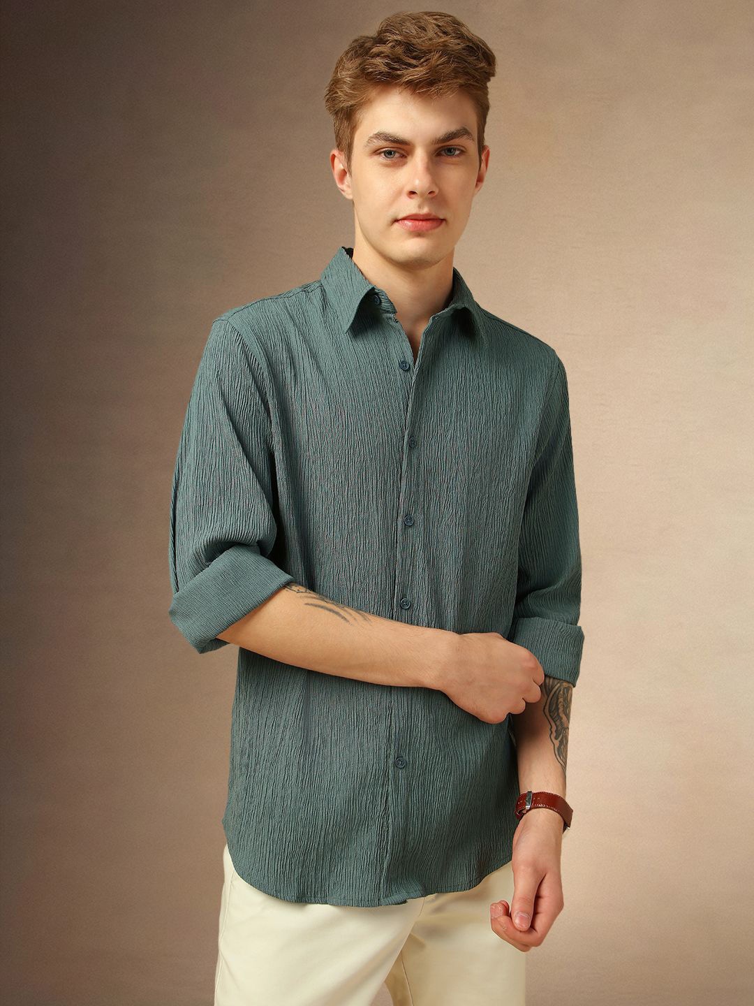 

Dennis Lingo Men Spread Collar Textured Casual Shirt, Green