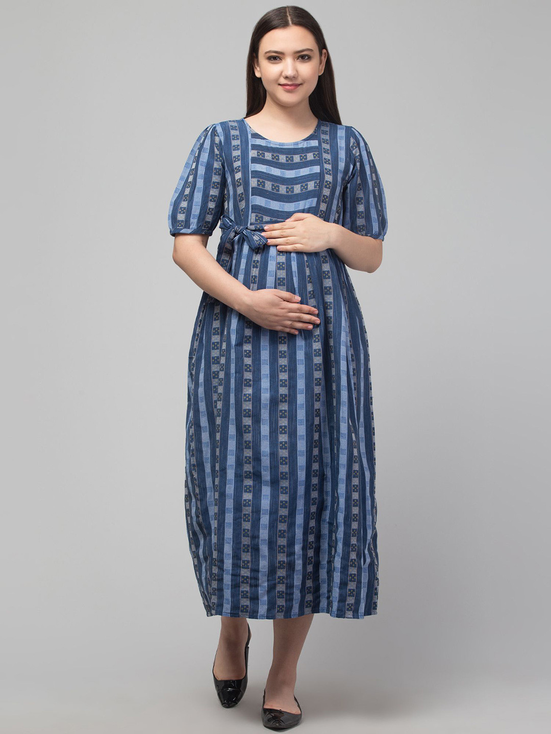 

Zuvino Cotton Round Neck Puff Sleeve Fit & Flare Midi Maternity Dress, Blue