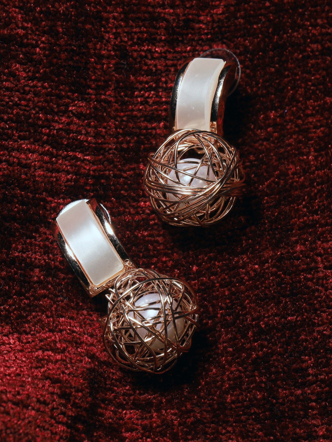

Maansh Rose Gold-Plated Contemporary Drop Earrings