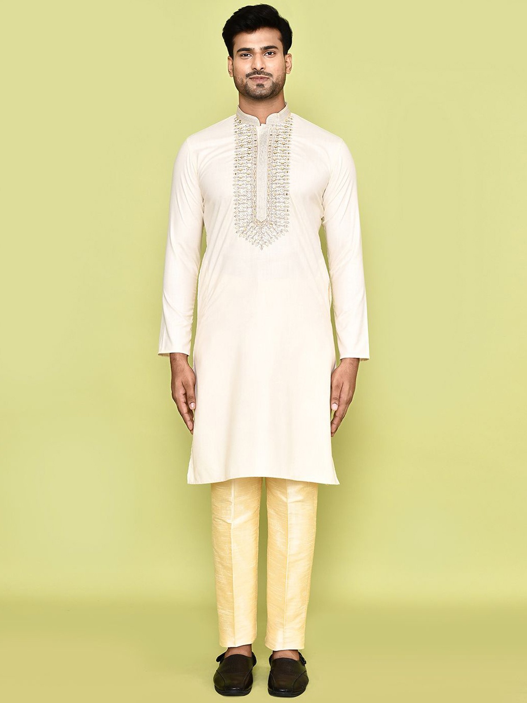 

Arihant Rai Sinha Mandarin Collar Yoke Design Thread Work Kurta with Trousers, Off white