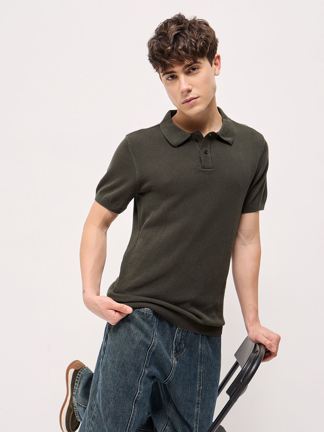 

THE BEAR HOUSE Men Solid Polo Collar Cotton T-shirt, Green
