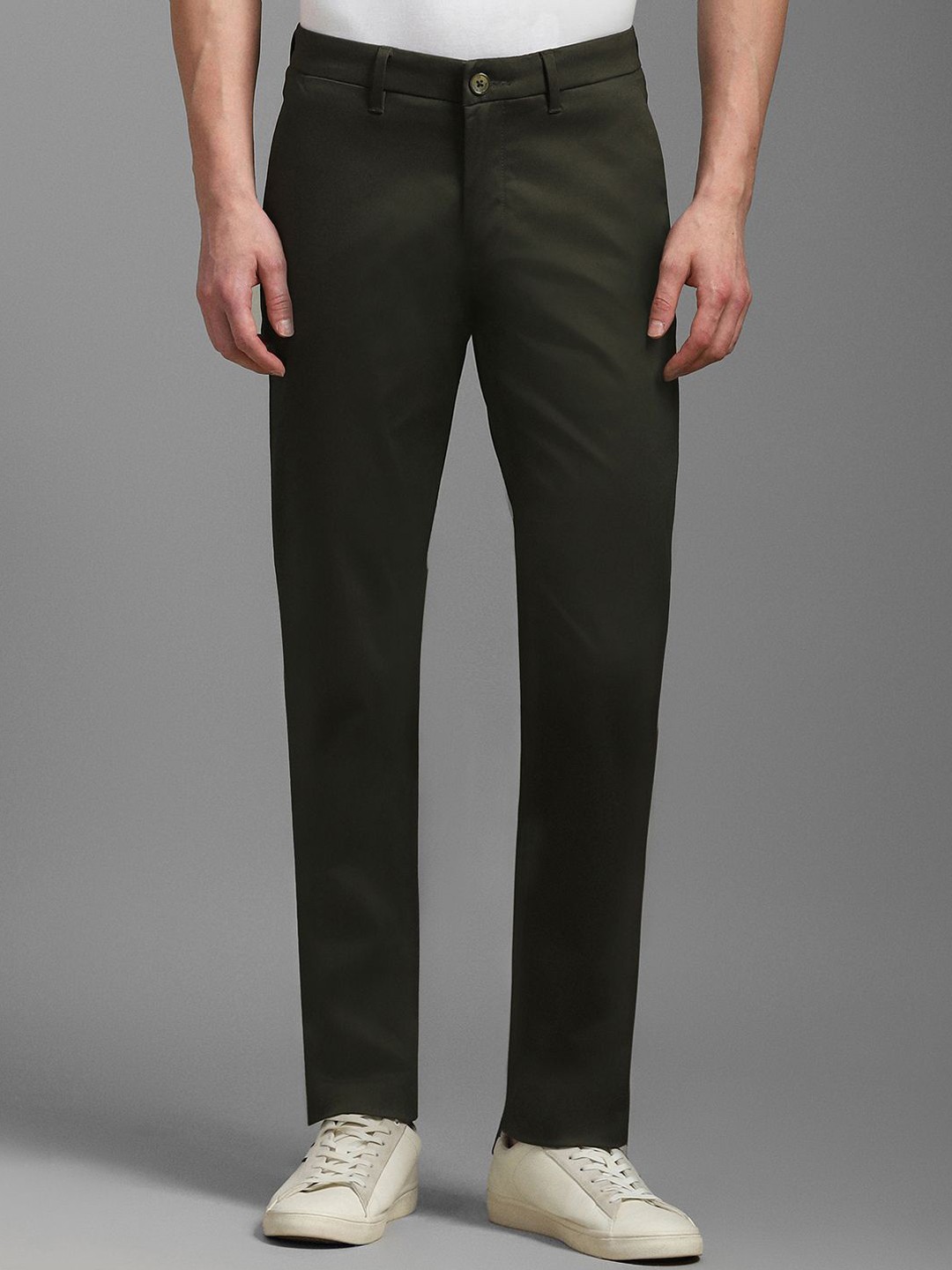 

Louis Philippe Sport Men Cotton Slim Fit Trousers, Olive