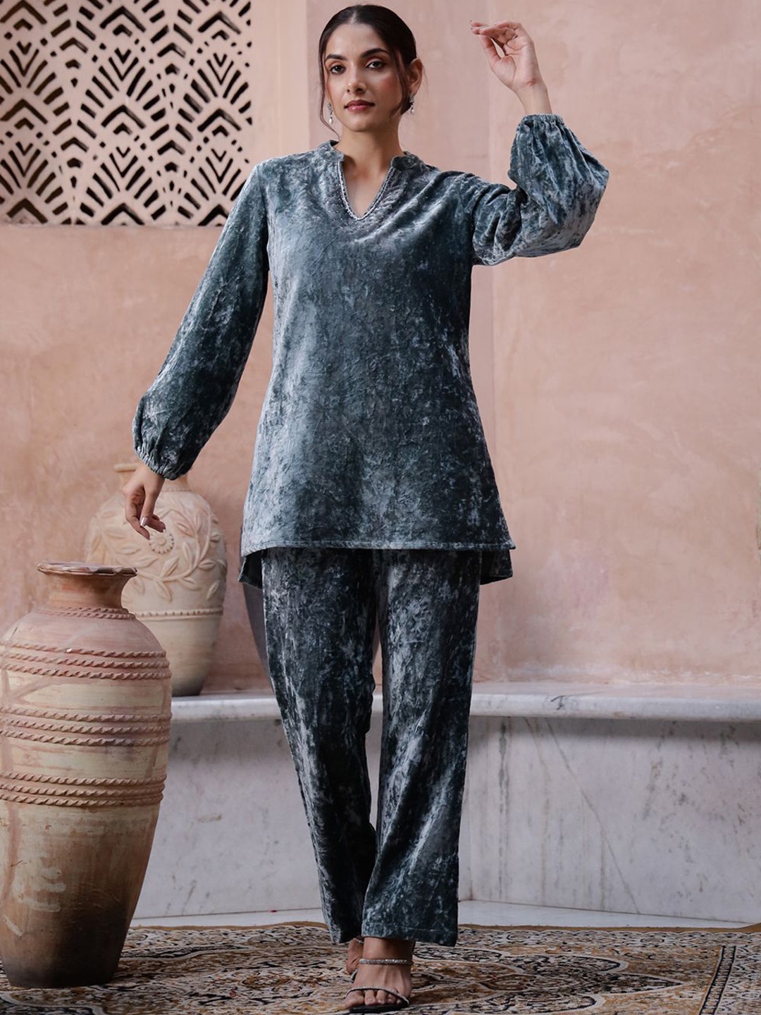 

Sangria Sea Green Mandarin Collar Top With Trouser