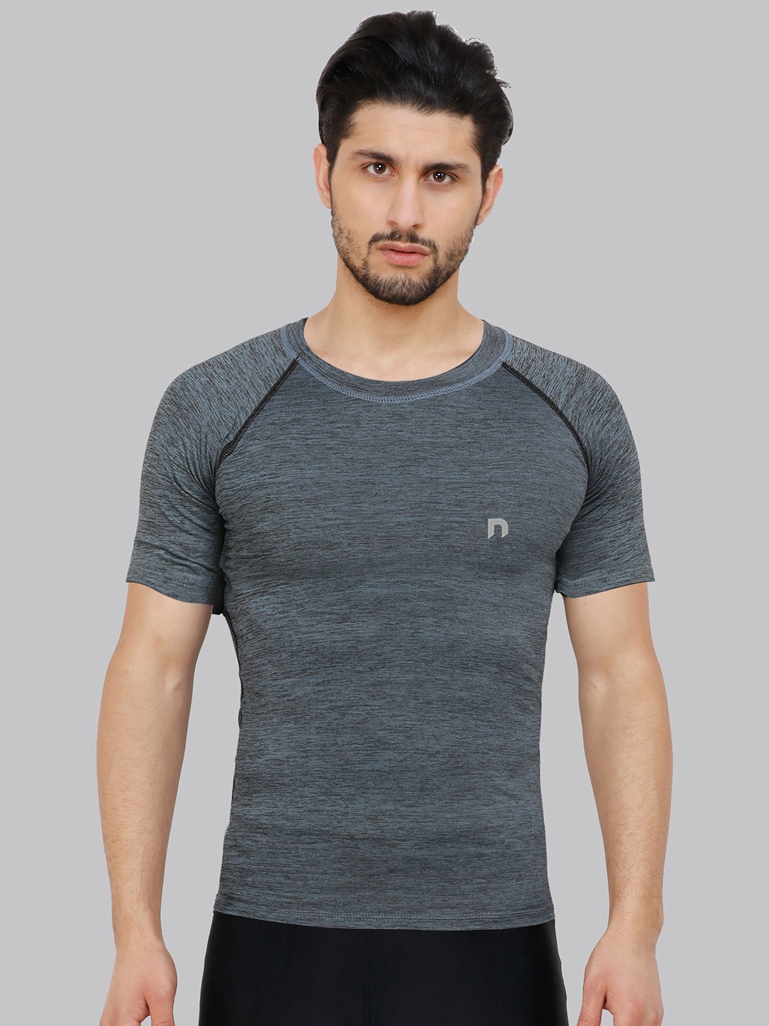 

NEVER LOSE Men Solid Round Neck Compression T-shirt, Grey