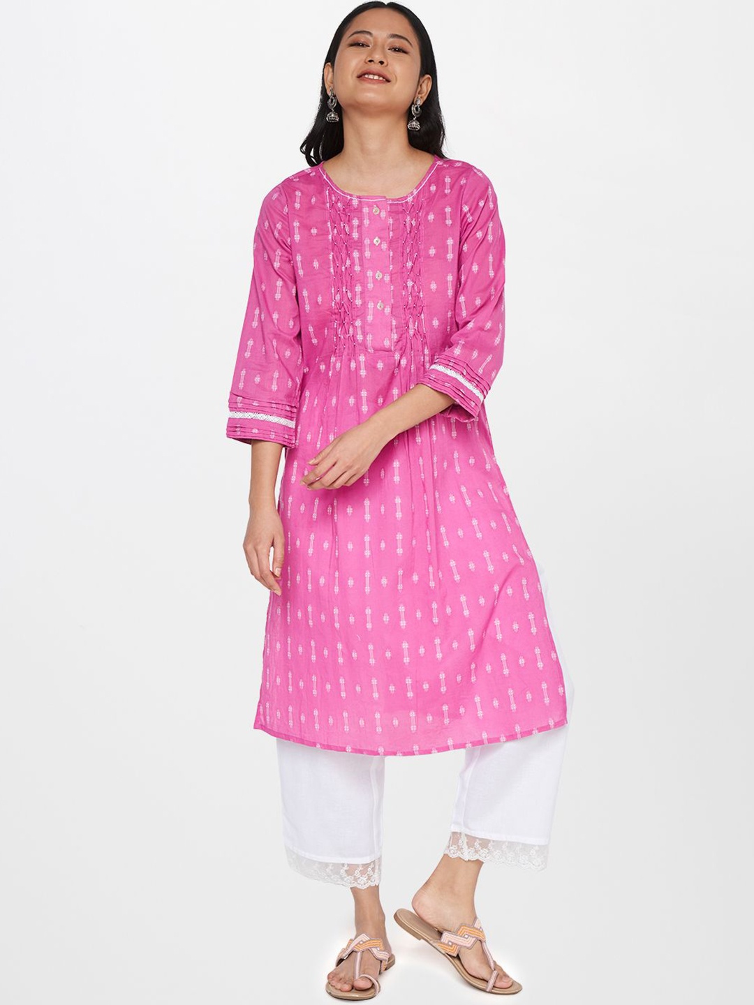 

Global Desi Geometric Printed Round Neck Smocked Pleated Pure Cotton A-Line Kurta, Lavender