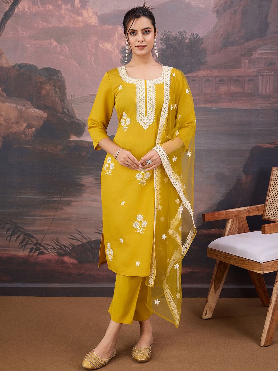 

House of Pataudi Floral Embroidered Thread Work Straight Kurta & Trouser With Dupatta, Yellow