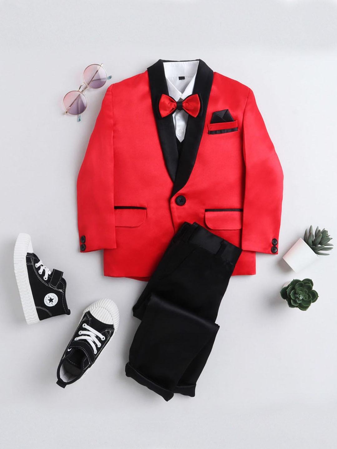 

Jeetethnics Boys Single-Breasted Shawl Collar Suits, Red