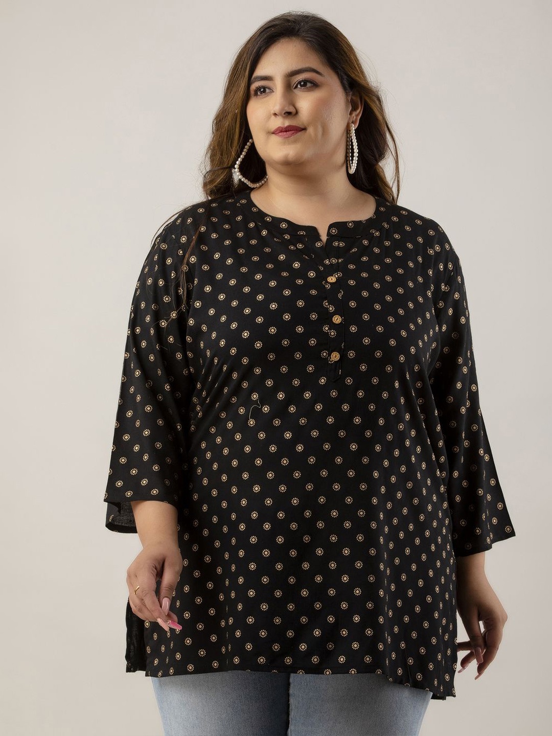 

Fashion Zest Women Plus Size Printed Short Kurti, Black