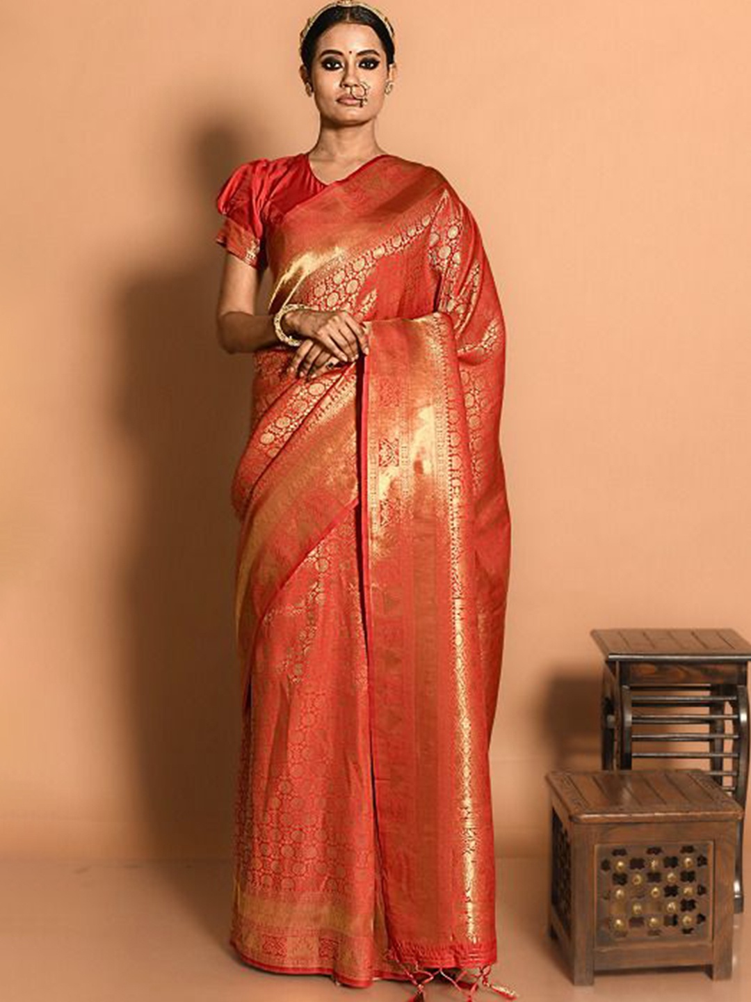 

ISHKIYA Ethnic Motifs Zari Pure Silk Banarasi Saree, Red