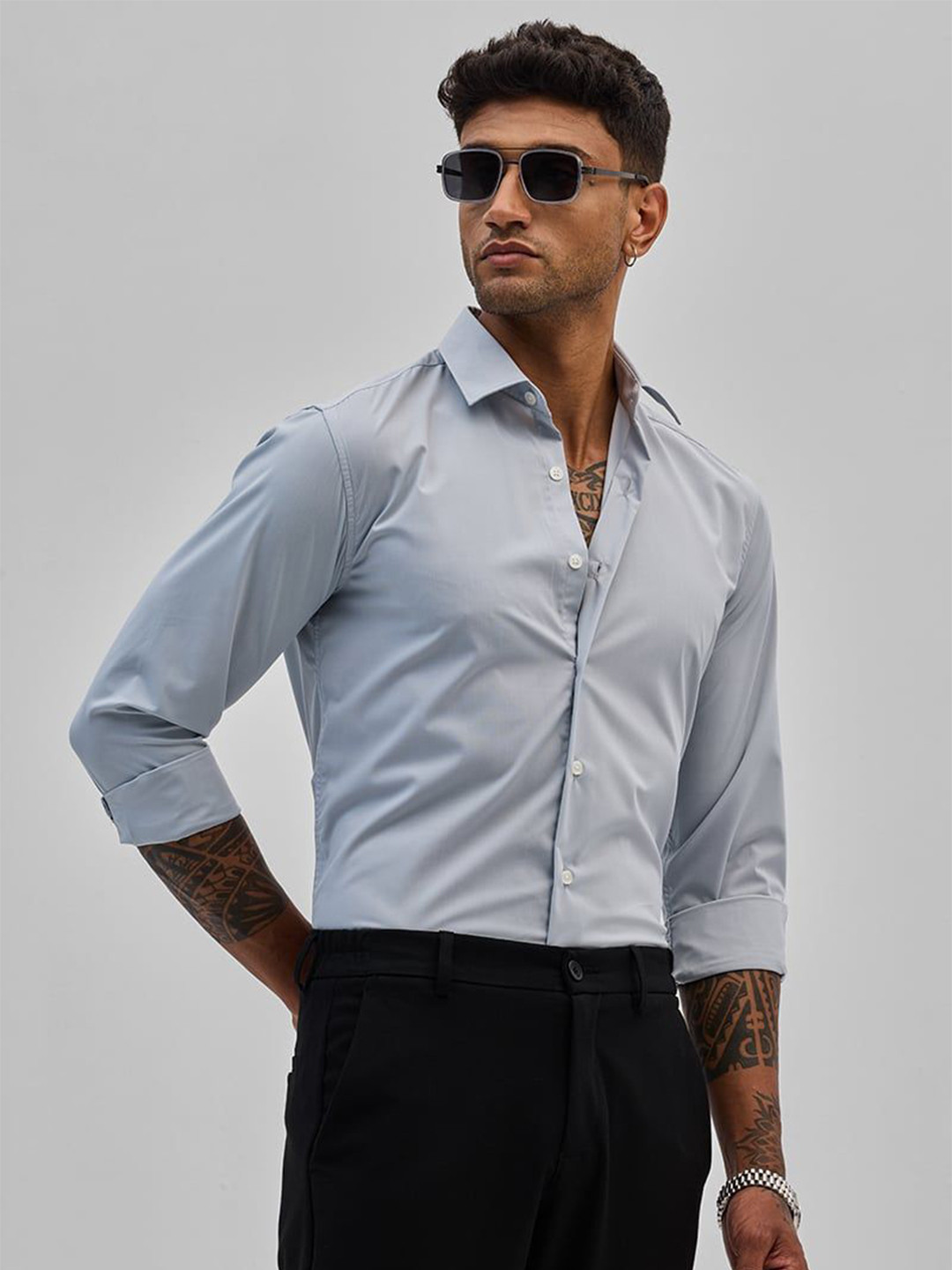 

Snitch Men Smart Spread Collar Solid Cotton Casual Shirt, Blue