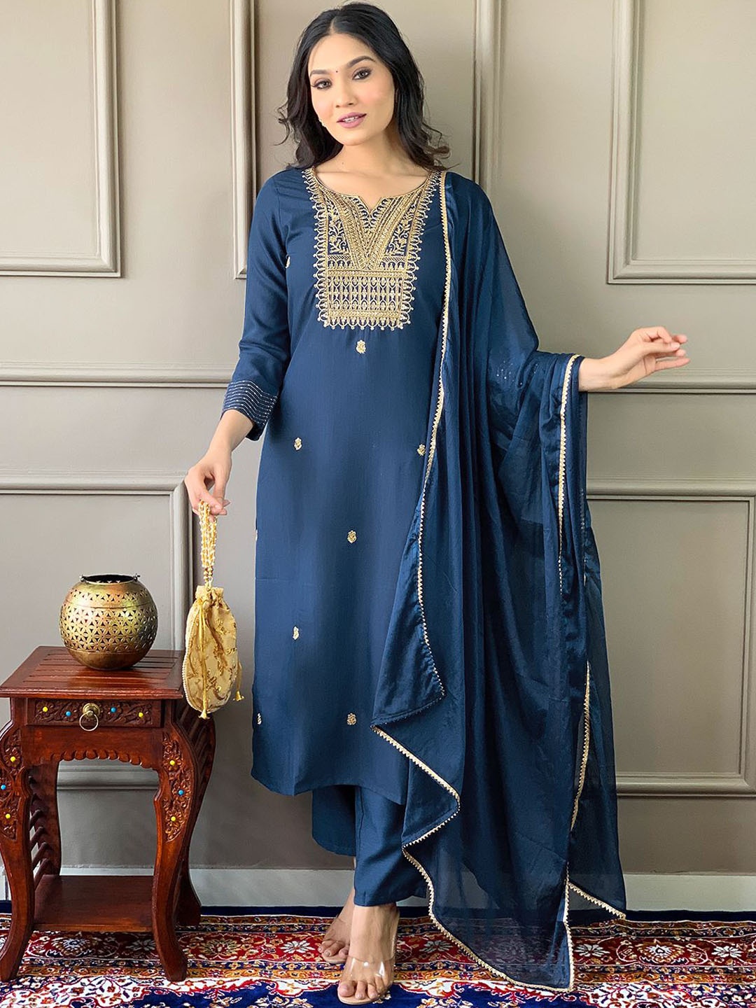 

Anouk Navy Blue Floral Embroidered Round Neck Regular Kurta With Trouser With Dupatta