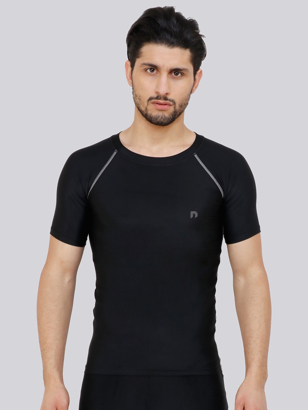 

NEVER LOSE Men Solid Round Neck Compression T-shirt, Black