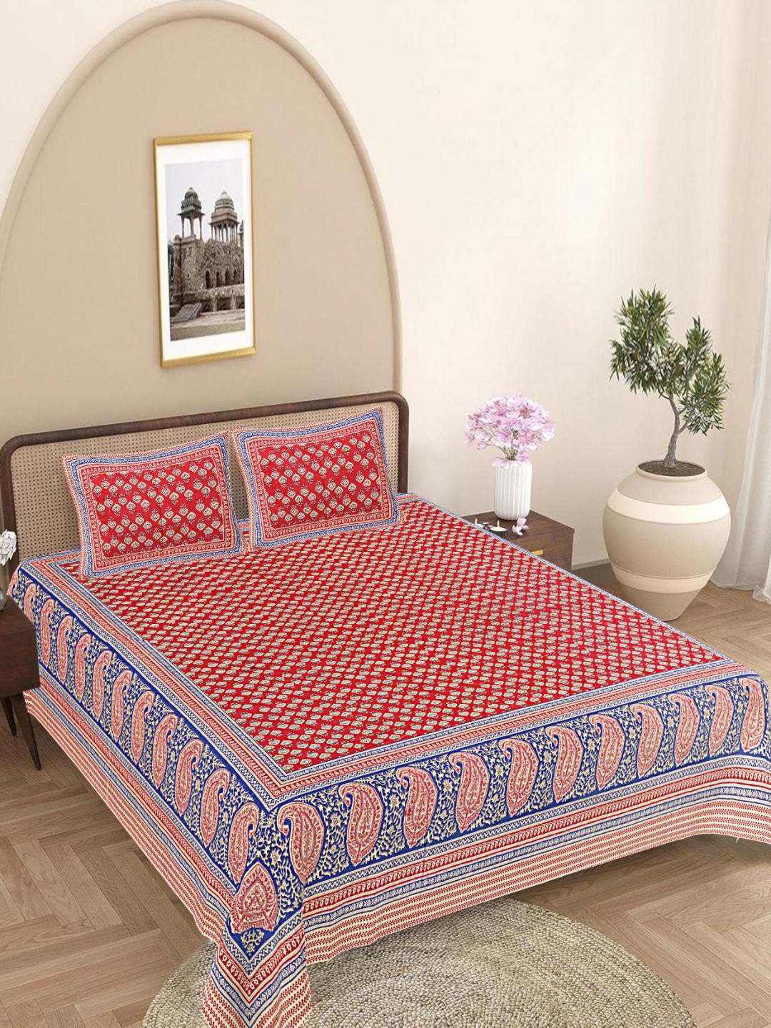 

FrionKandy Living Red Ethnic Motifs Printed Cotton 180 TC King Bedsheet Set 2.74 x 2.69 m