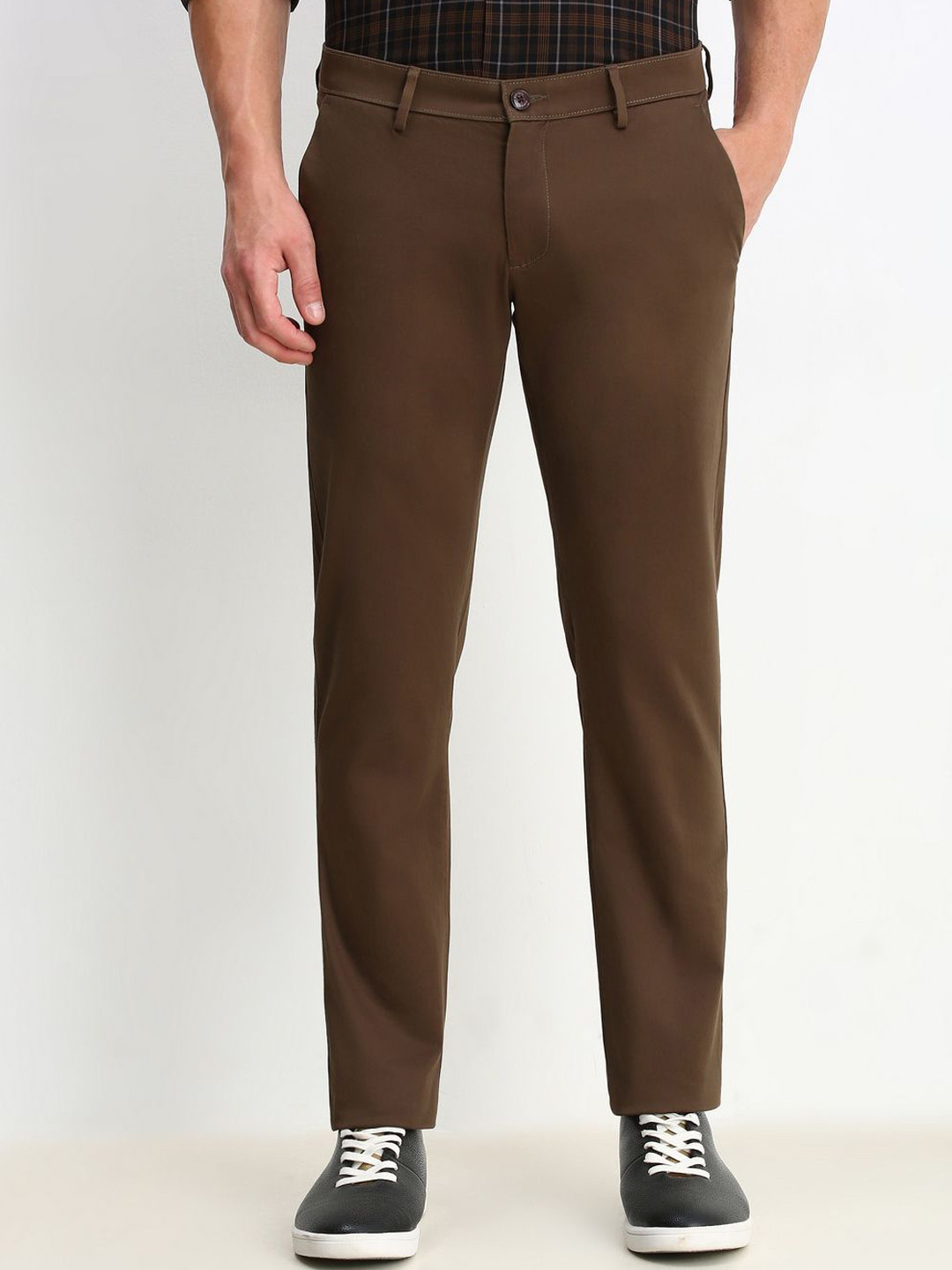 

Allen Solly Men Slim Fit Regular Trousers, Brown