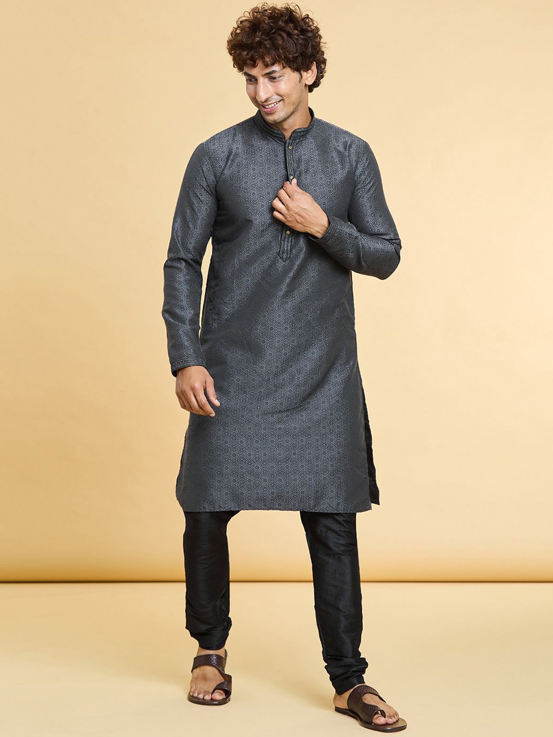 

Arihant Rai Sinha Mandarin Collar Floral Woven Design Straight Kurta with Churidar, Black