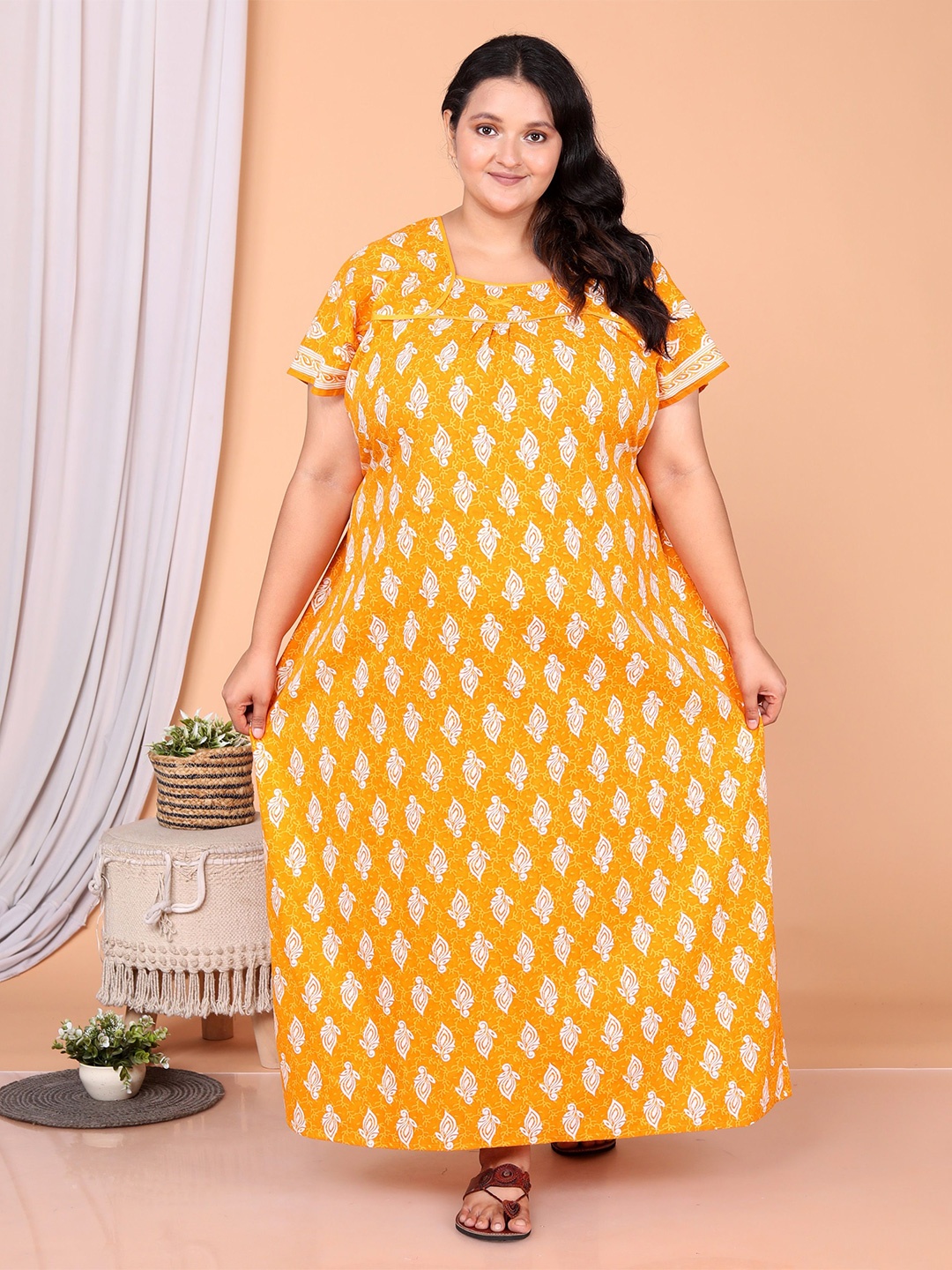 

SP DESIGNS Women Plus Size Short Sleeves Floral Printed Maxi Nightdress, Yellow
