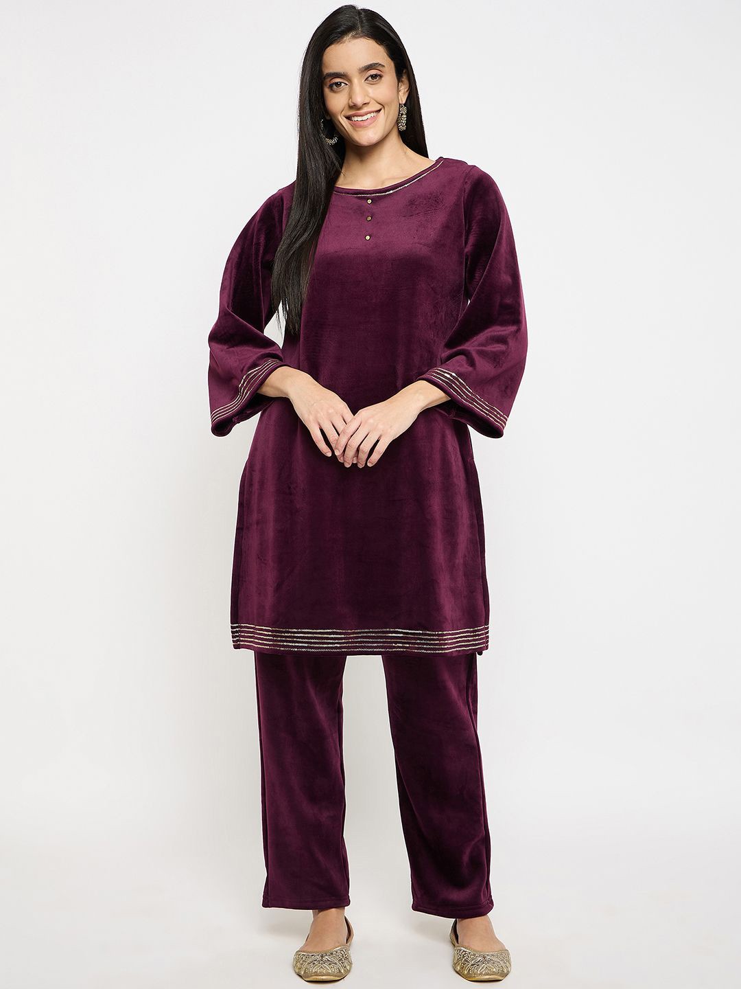 

Camey Straight Kurta With Trouser, Purple