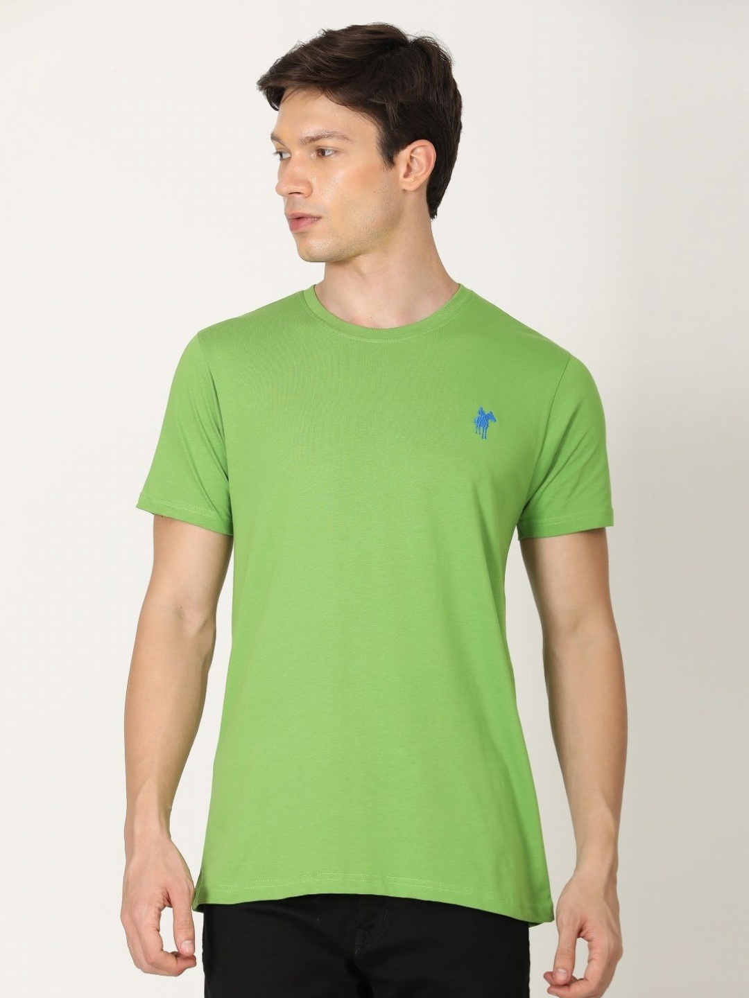 

Masculino Latino Men Solid Round Neck Cotton T-shirt, Green
