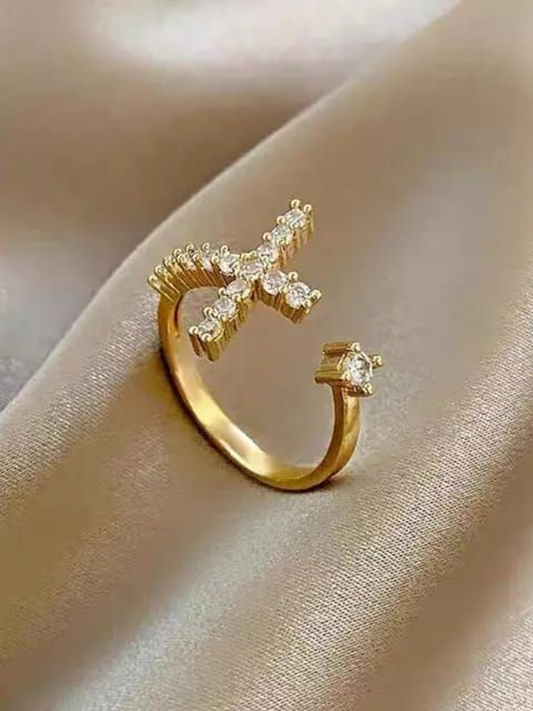 

YU FASHIONS Stainless Steel Gold Plated Rhinestone Studded Ring