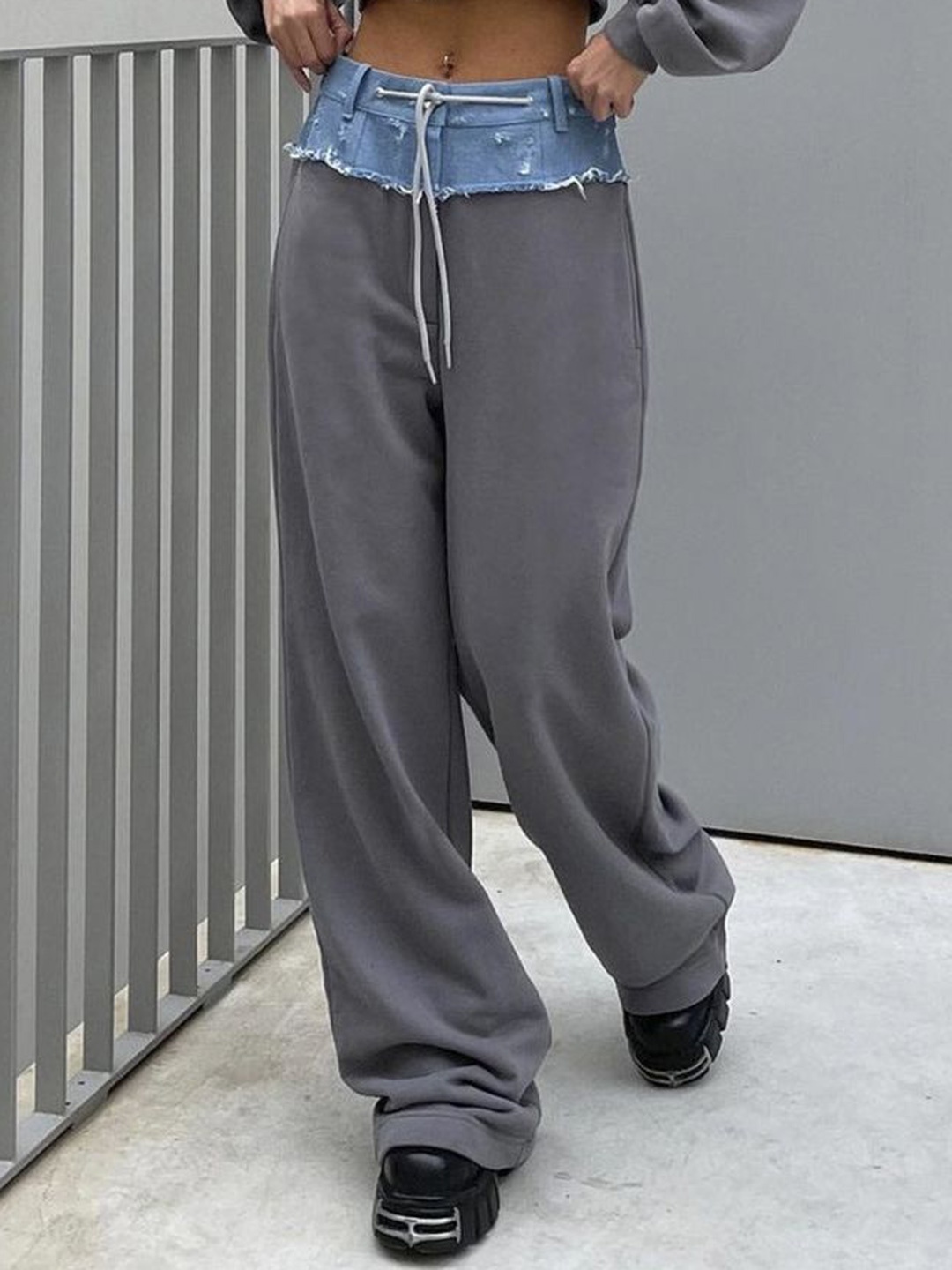 

LULU & SKY Women Straight Fit High-Rise Trousers, Grey
