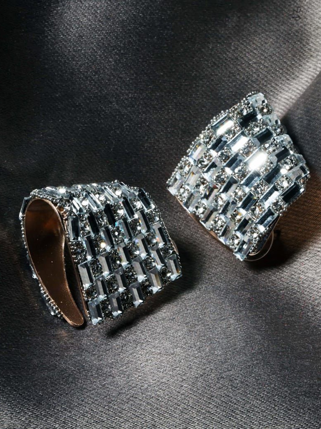 

Maansh Rose Gold Plated Cubic Zirconia Contemporary Studs