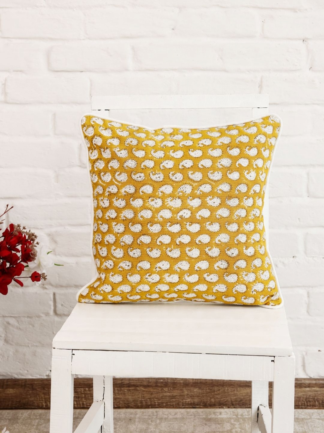 

Aura Yellow Set of 2 Floral Square Cushion Covers