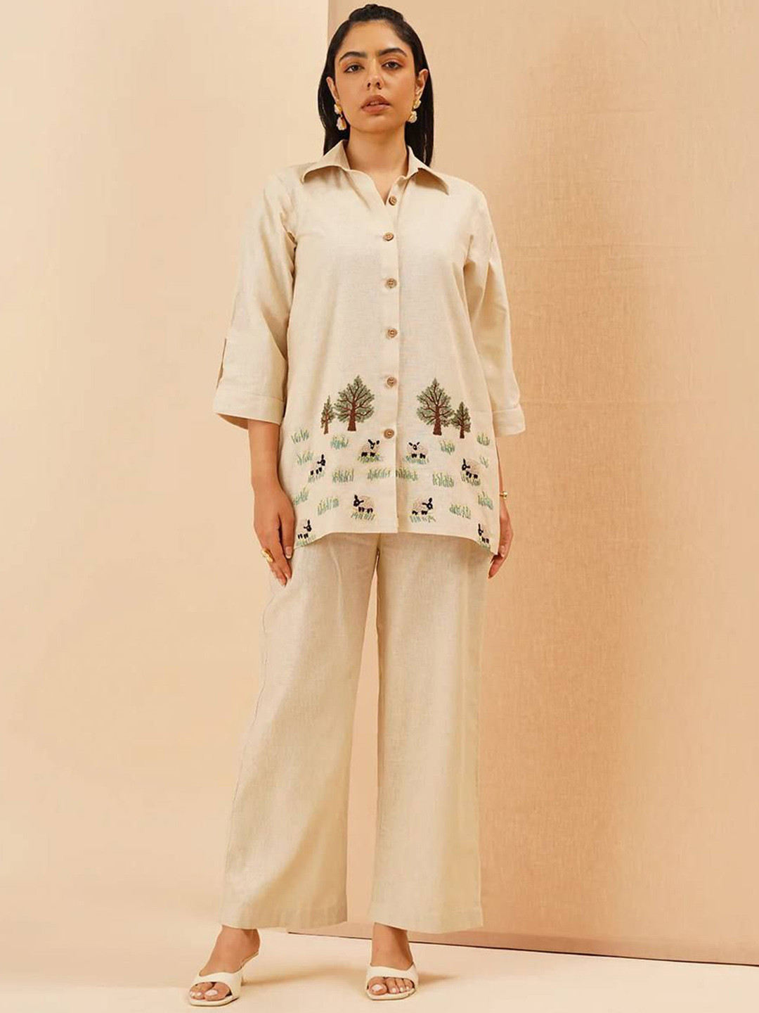 

LADY SHOPI Floral Embroidered Shirt Collar Three Quarter Sleeve Shirt & Trouser, Off white