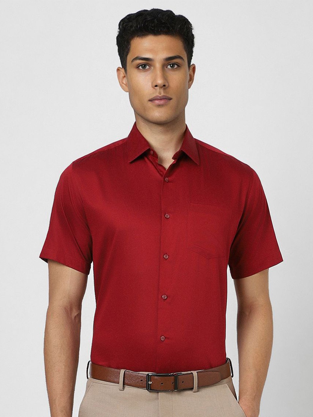 

Van Heusen Men Spread Collar Solid Cotton Slim Fit Formal Shirt, Red