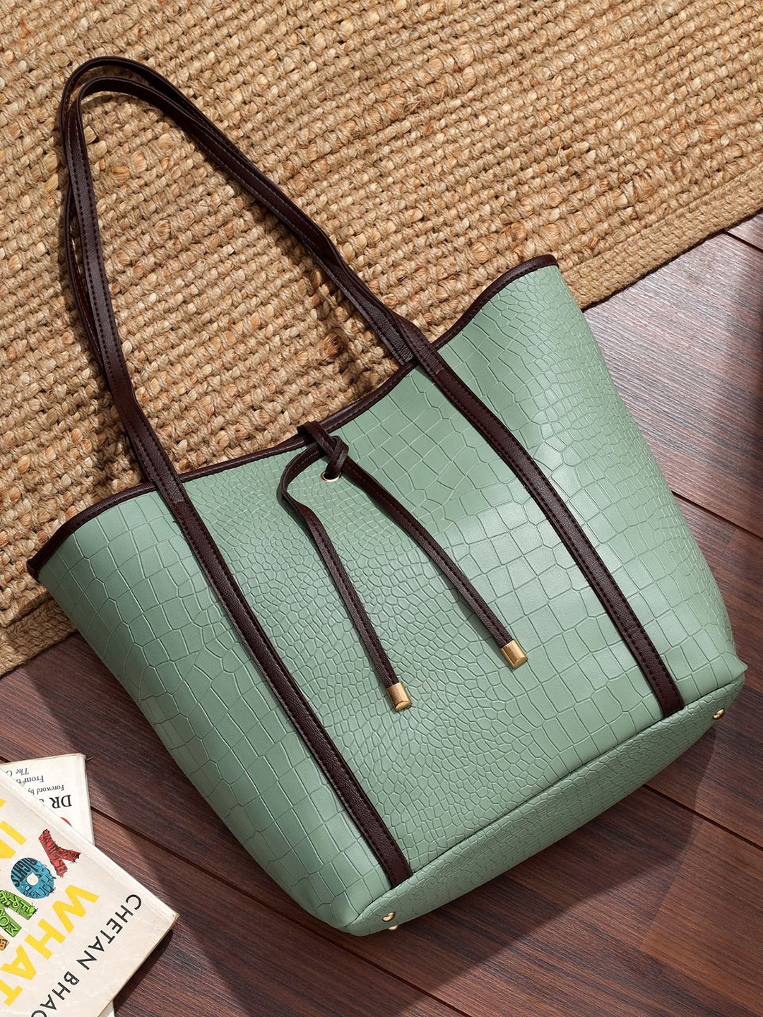 

LEGAL BRIBE Women Textured Shopper Tote Bag, Green
