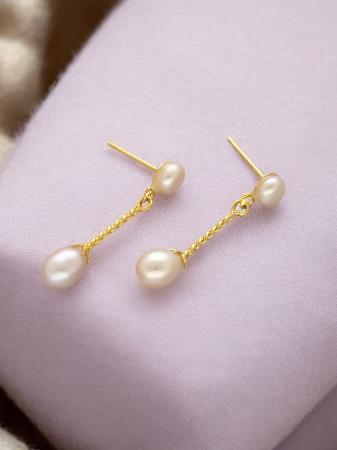 

Sri Jagdamba Pearls Dealer Lunai Gold-Plated Beaded Drop Earrings