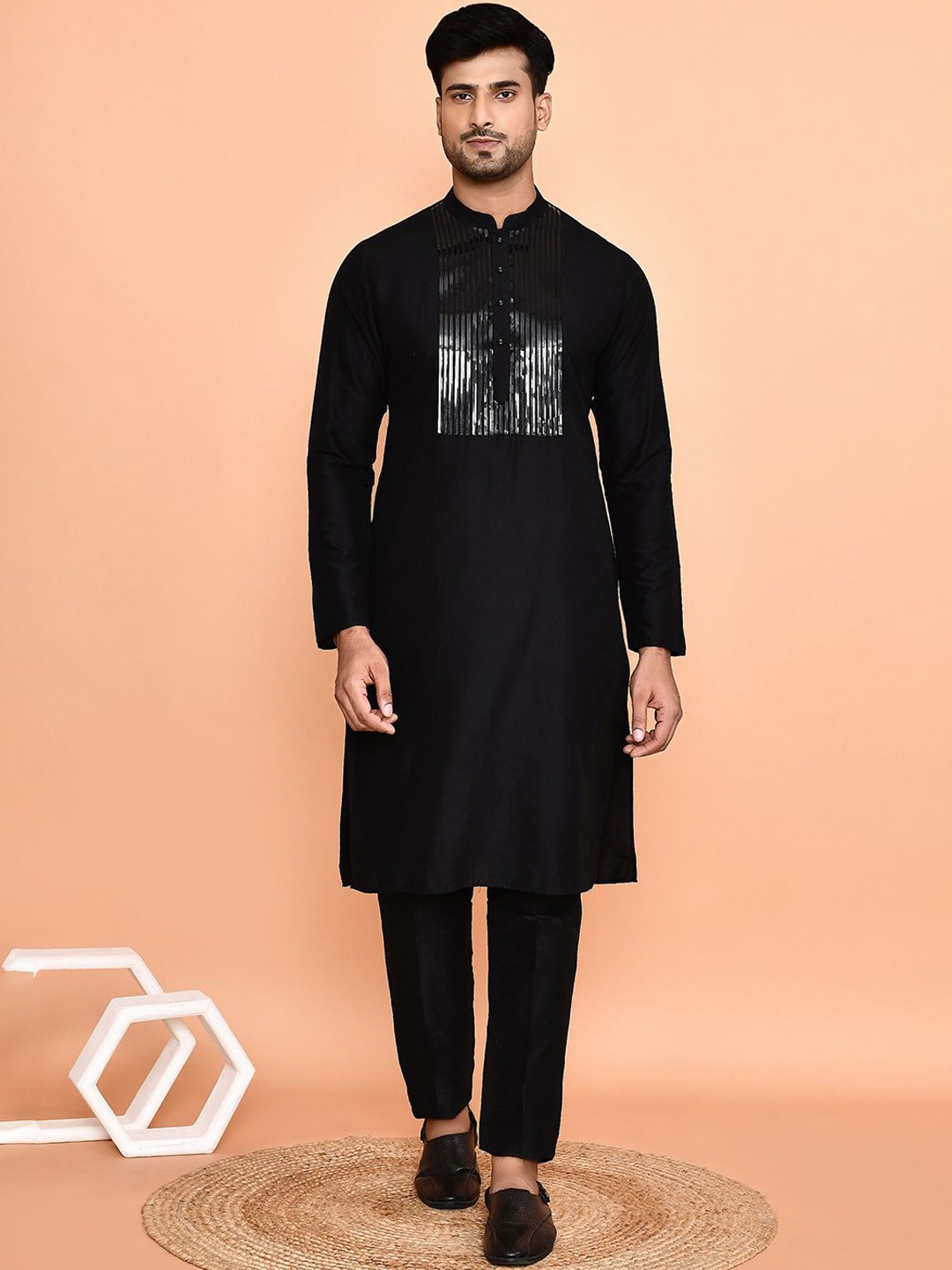 

Arihant Rai Sinha Mandarin Collar Yoke Design Straight Kurta with Trousers, Black
