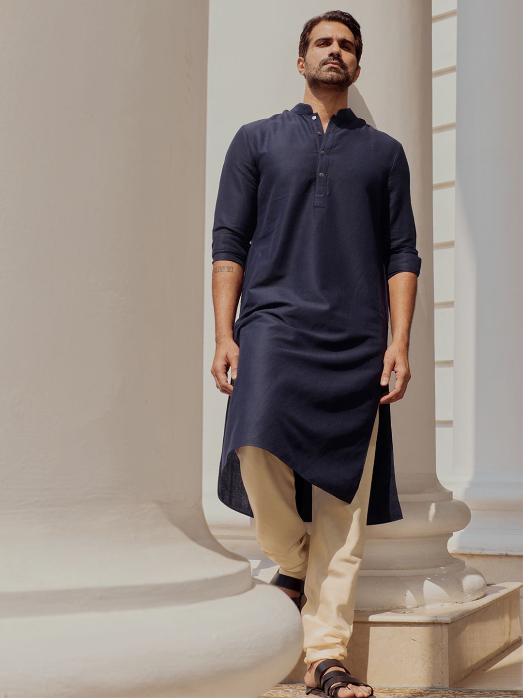 

Andamen Mandarin Collar Straight Kurta, Navy blue