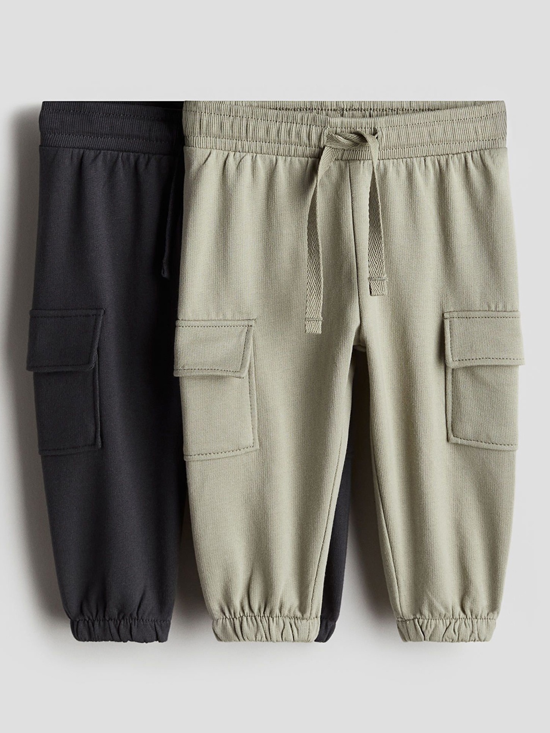 

H&M Boys 2-Pack Cargo Joggers, Green