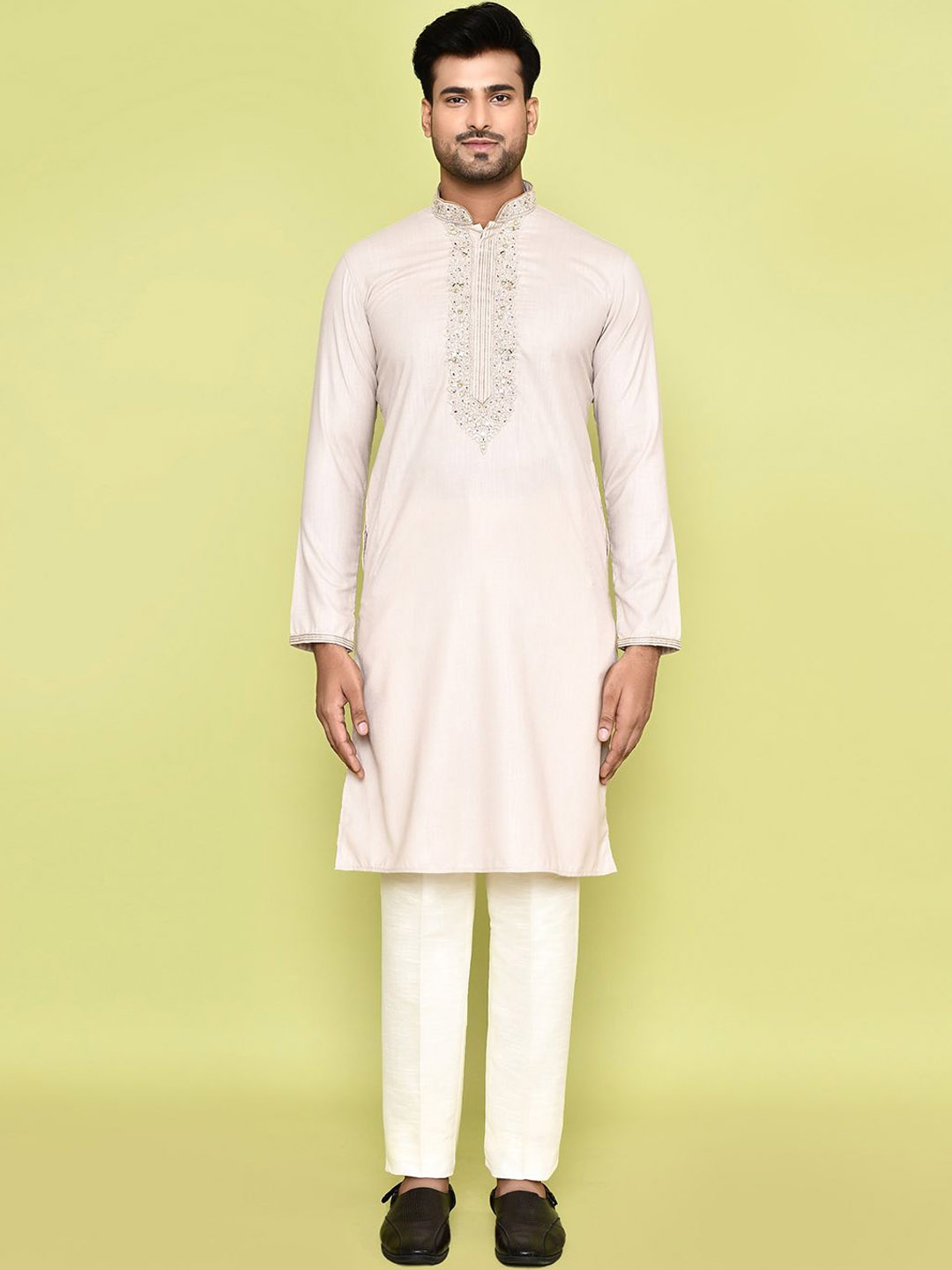 

Arihant Rai Sinha Ethnic Motifs Embroidered Mirror Work Straight Kurta with Trousers, Off white