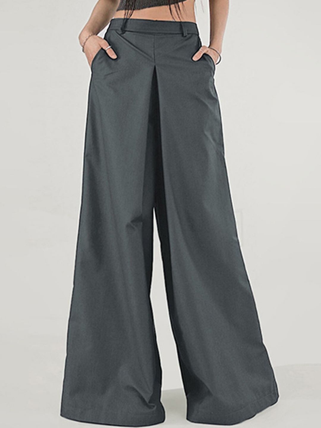 

LULU & SKY Women Loose Fit High-Rise Parallel Trousers, Grey
