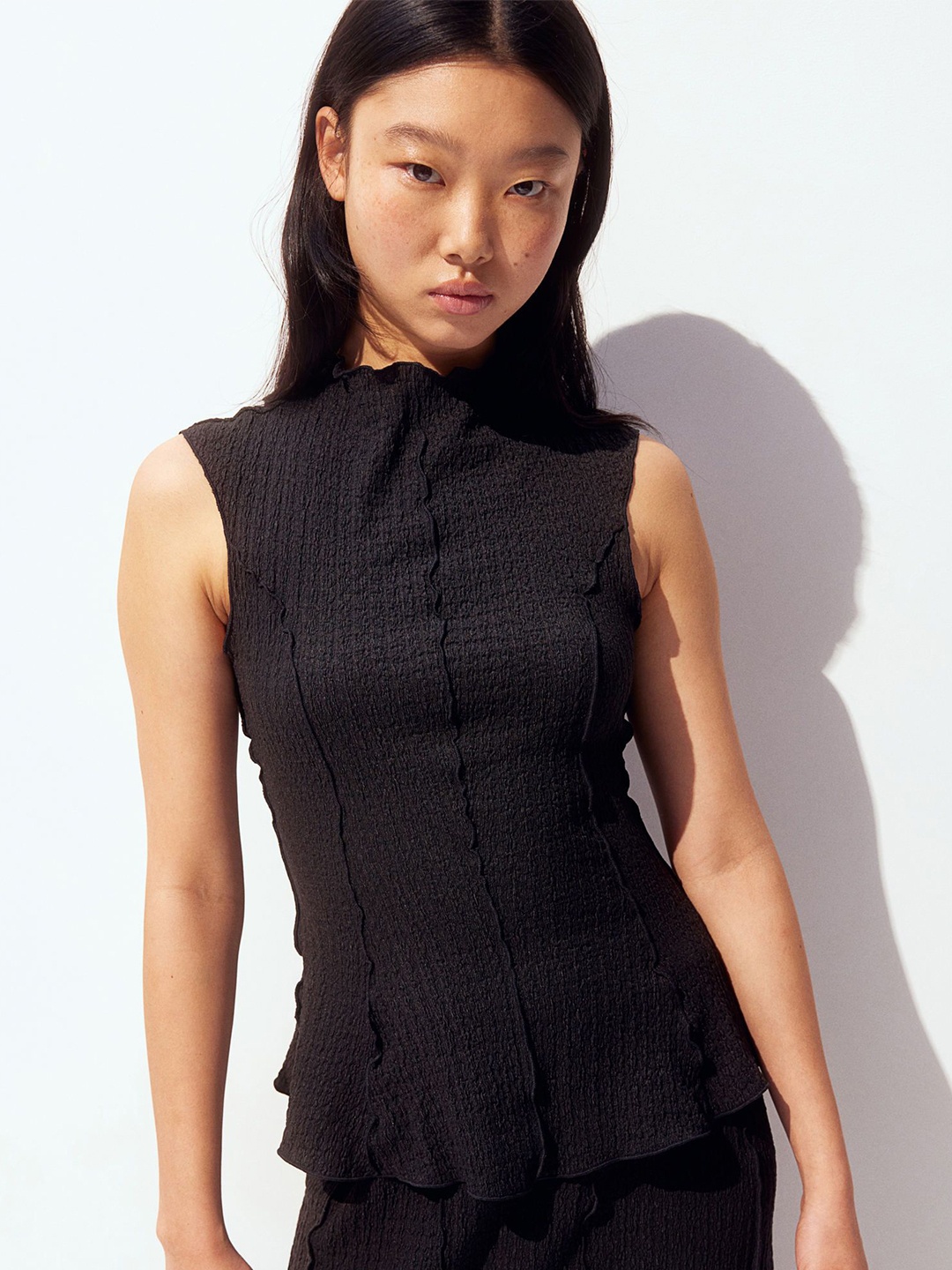 

H&M Women Overlock-detail Textured Peplum Top, Black