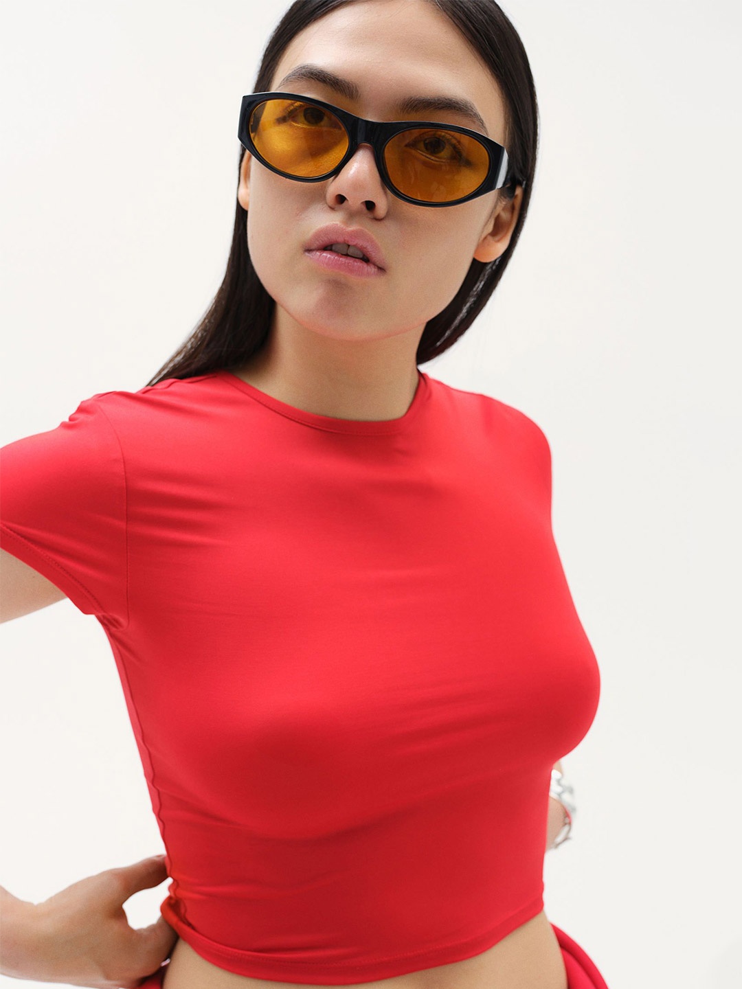 

H&M Short Sleeves Fitted T-Shirt, Red