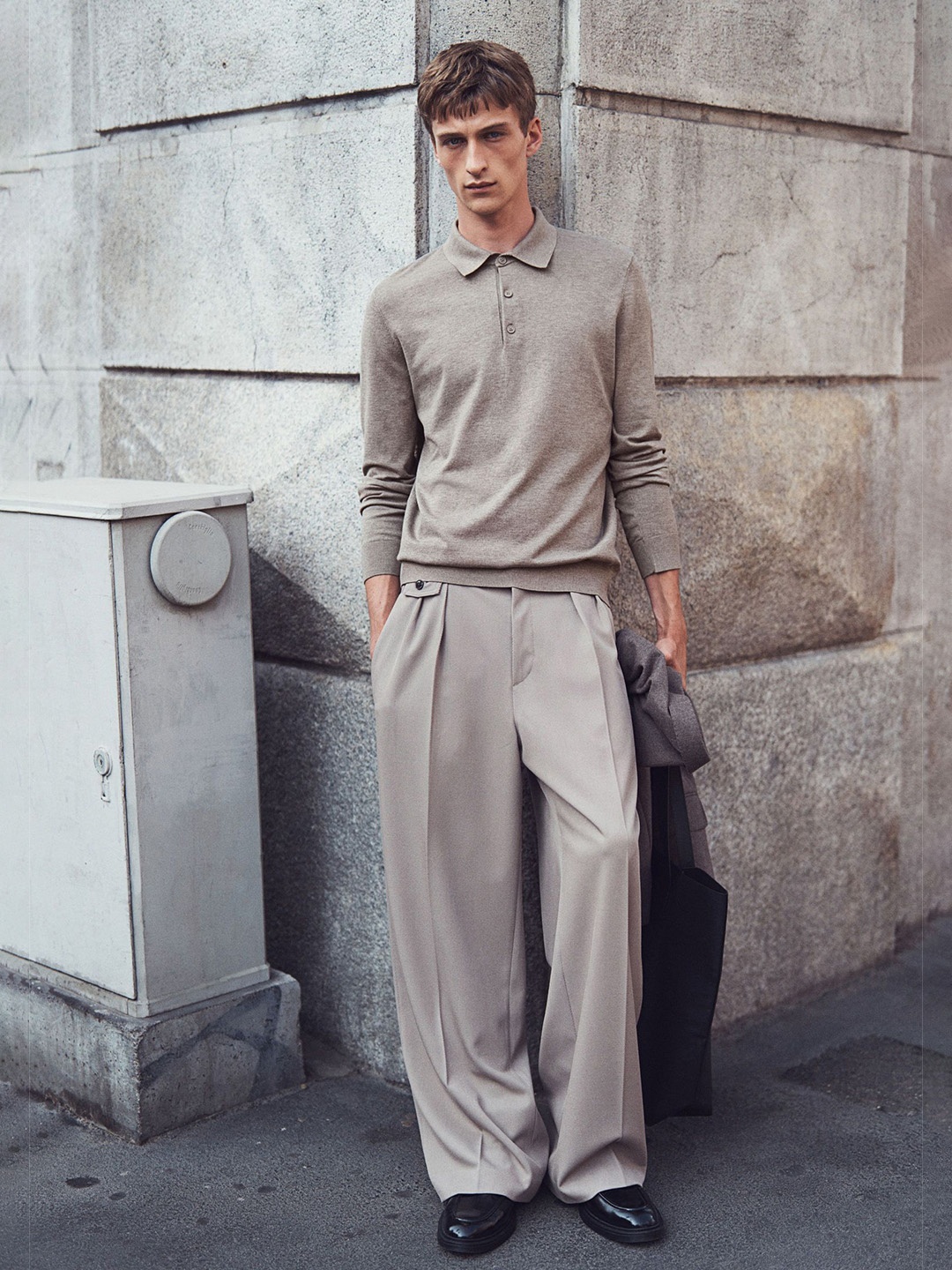 

H&M Men Slim Fit Long Sleeves Fine-knit Polo Sweaters, Grey