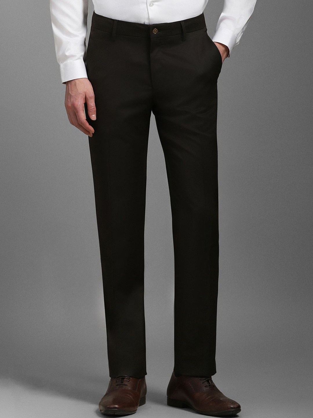 

Louis Philippe Men Slim Fit Trousers, Brown