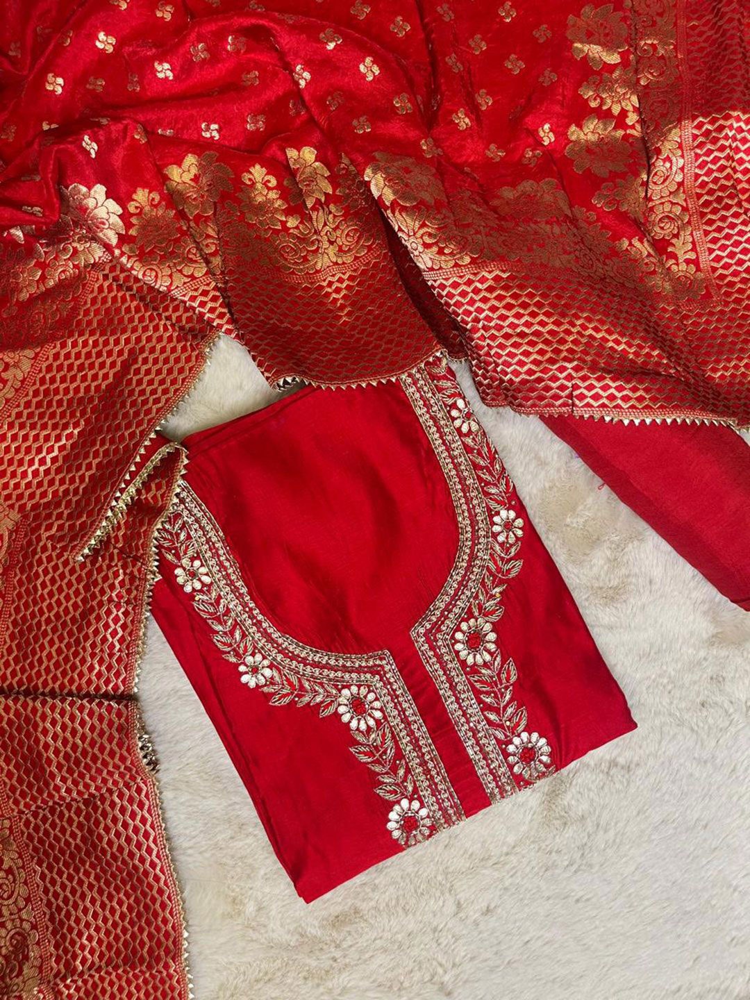 

ROOPKALA Embellished Organza Unstitched Dress Material, Red