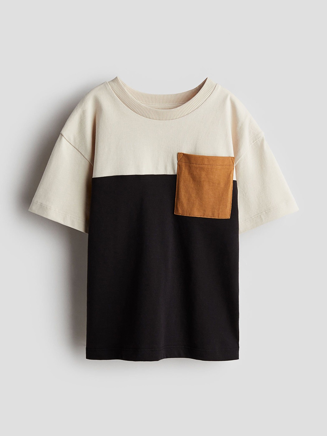 

H&M Boys Chest-Pocket T-Shirt, Black