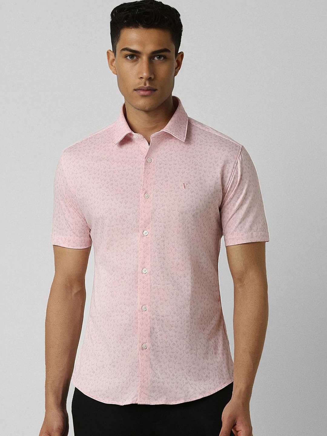 

Van Heusen Sport Men Slim Fit Opaque Printed Casual Shirt, Pink