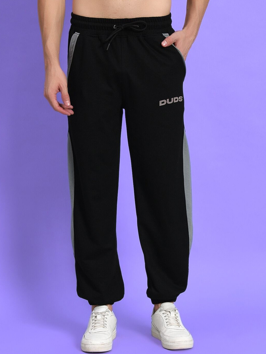 

WEARDUDS Men Regular Fit Mid Rise Baggy Joggers, Black