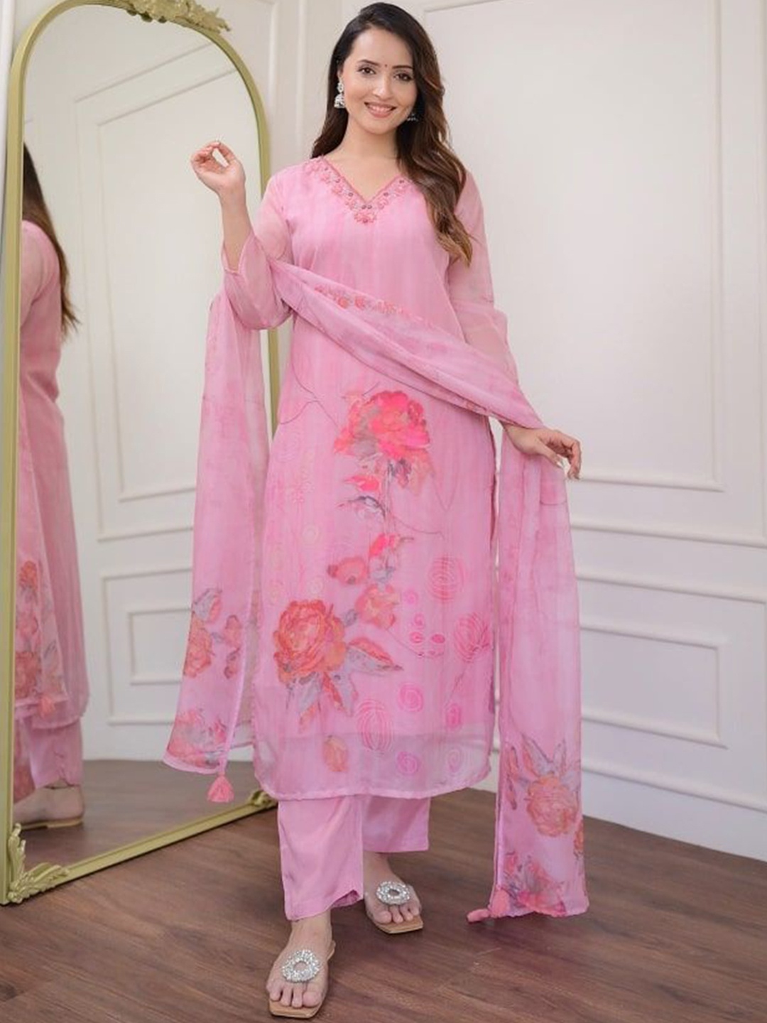 

TWINS LADY Floral Printed Thread Work Organza Straight Kurta with Trousers & Dupatta, Pink