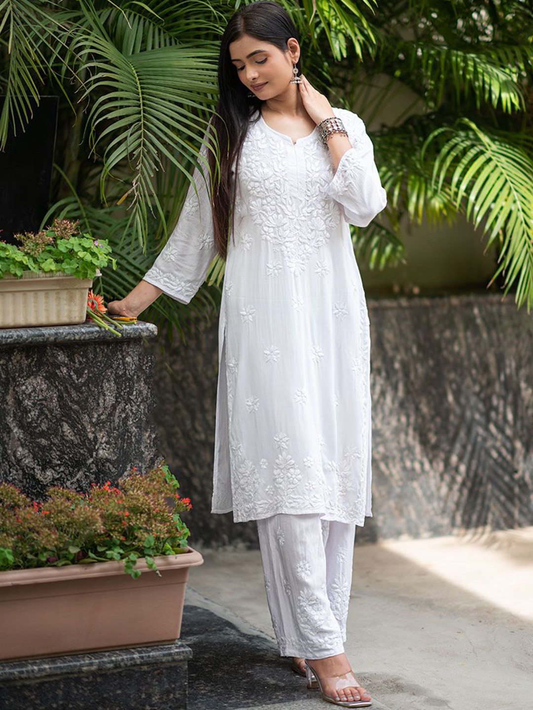

Rangreza Ethnic Floral Embroidered Chikankari Straight Kurta With Trouser, White