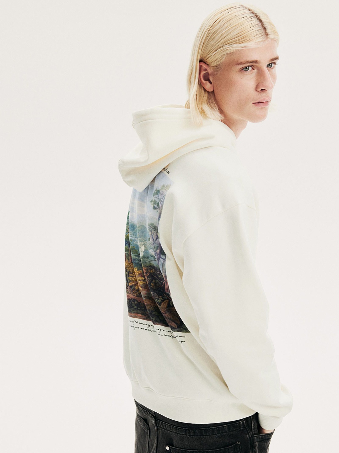 

H&M Men Loose Fit Printed hoodie, White