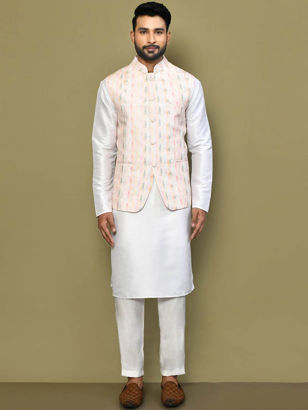 

Arihant Rai Sinha Printed Kurta & Trouser With Nehru Jacket, White